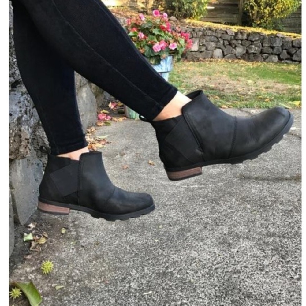SOREL EMELIE CHELSEA BOOTIE